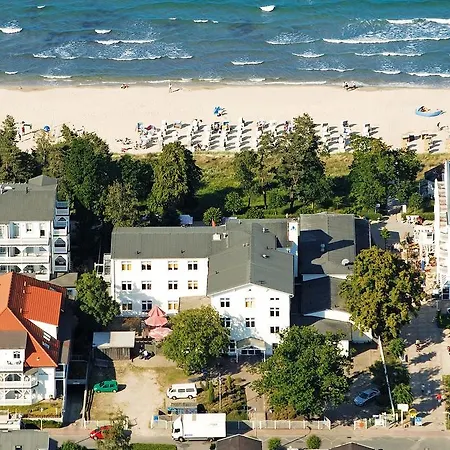 Hostal Djh